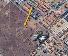 Vacant Land / Plot for sale in Bendor