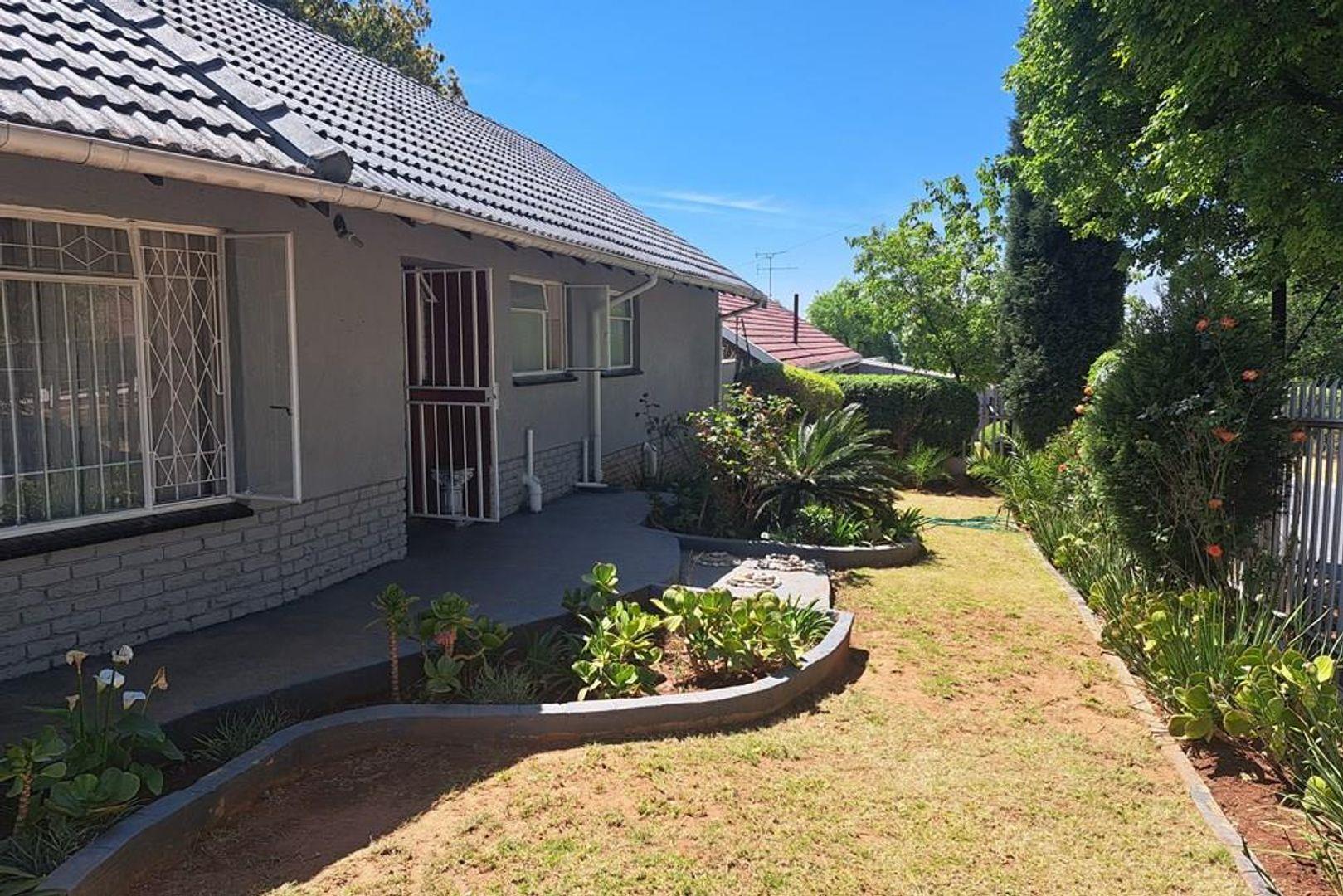 3 Bedroom House for sale in Bordeaux P24113524000