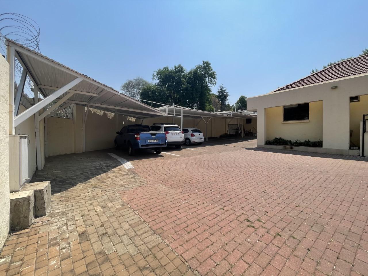 Winston Ridge Property Houses for sale in Winston Ridge