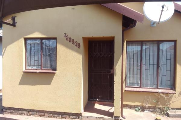 Two bedroom, one Bathroom Stand alone house for rent in Soshanguve Block VV. It has a carport and a lockable gate. Lose to Acudeo ...