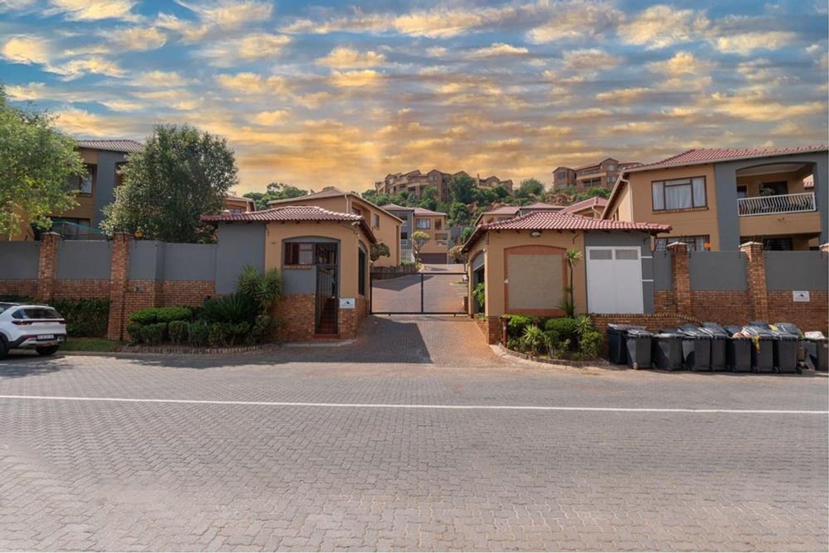 Winchester Hills Property Townhouses to rent in Winchester Hills