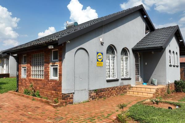 This beautifully restored, well-appointed, grand old lady located in Lenasia South is ...