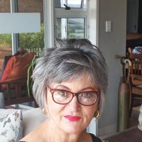 Rina Oosthuizen