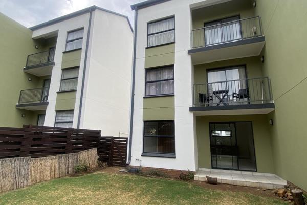 Effluent - +- r598.44 MONTHLY

Boksburg&#39;s eco-friendly Greenpark estate has all the convenience and healthy lifestyle benefits ...