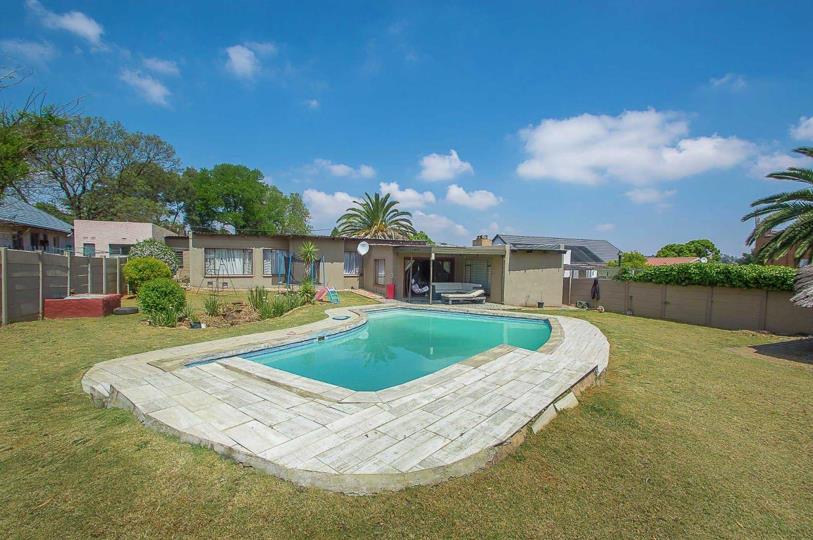 3 Bedroom House for sale in Mindalore - P24-113385263