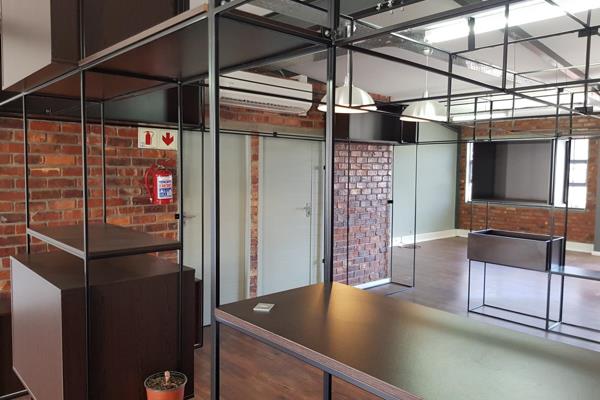 MIXED USE OFFICE FOR SALE IN WOODSTOCK

Office for sale and can be converted into an ...