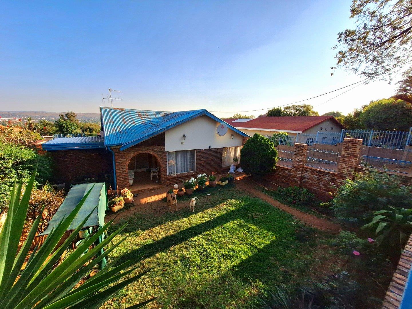 3 Bedroom House for sale in Mountain View P24113407239