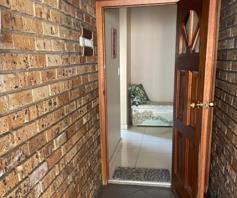 Townhouse for sale in Vanderbijlpark SW 5