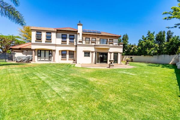 Jointly marketed 

Nestled in a tranquil crescent, this exquisite residence is a true gem in the heart of Silver Lakes Golf Estate ...