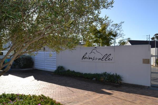 Bainsvallei is an established gated Estate situated at the exit of Wellington to the ...