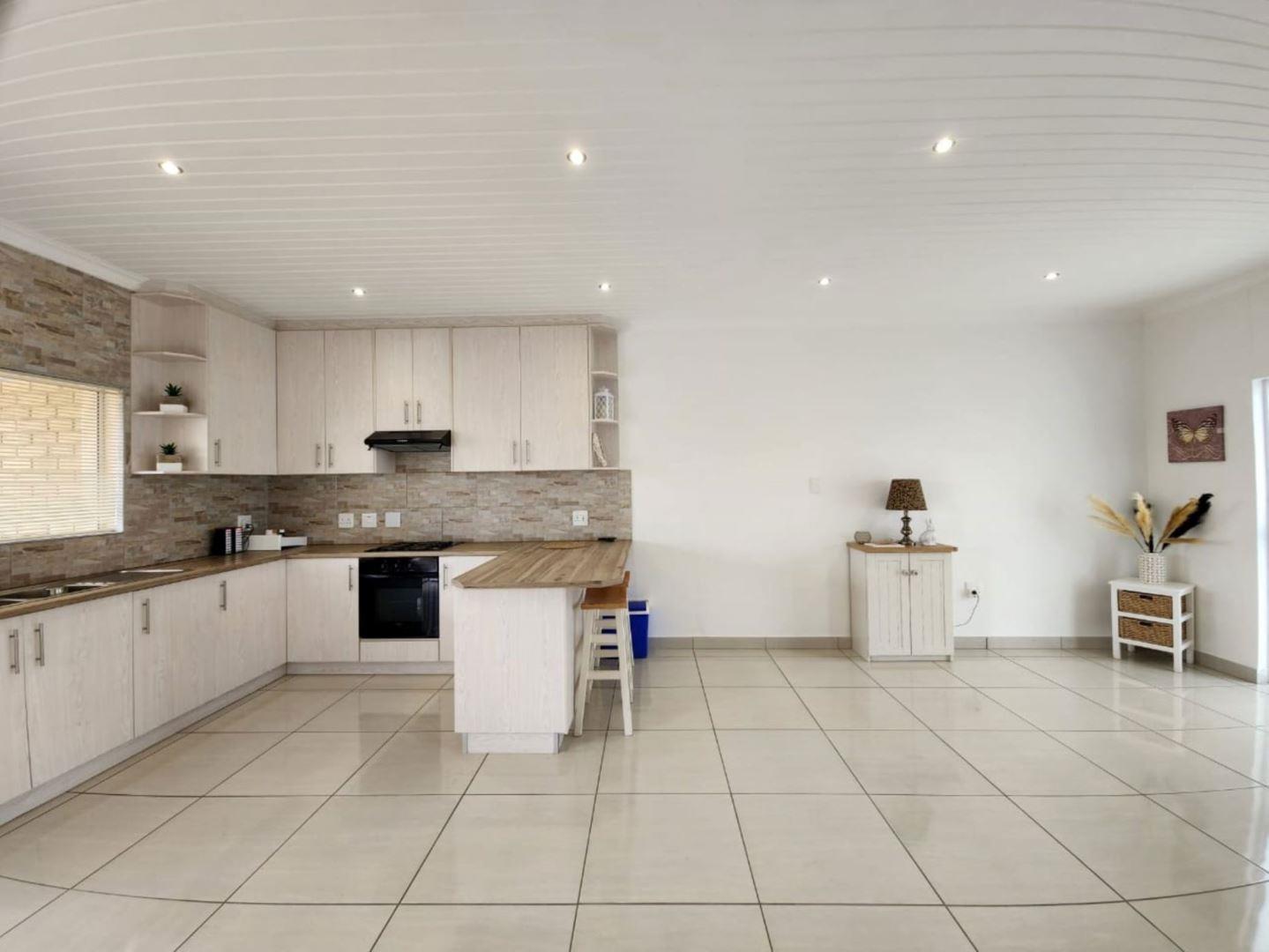 Apartments / flats to rent in Malmesbury Malmesbury Property