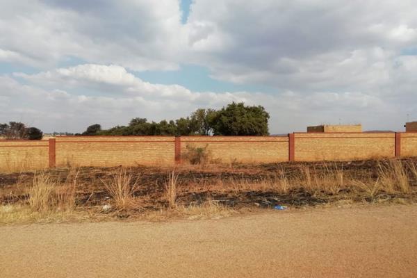 200 per square meter development land for sale, situated in Grasmere registered as Lenesia South Extension. Rezoned and all paper work ...