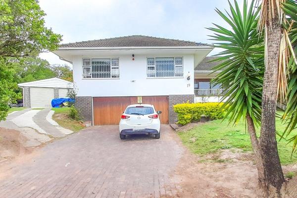 Live, Laugh, Earn, Work and Play in this upgraded 4-bedroomed home with a lofty, uncluttered view of the countryside.
 
Your kiddies ...