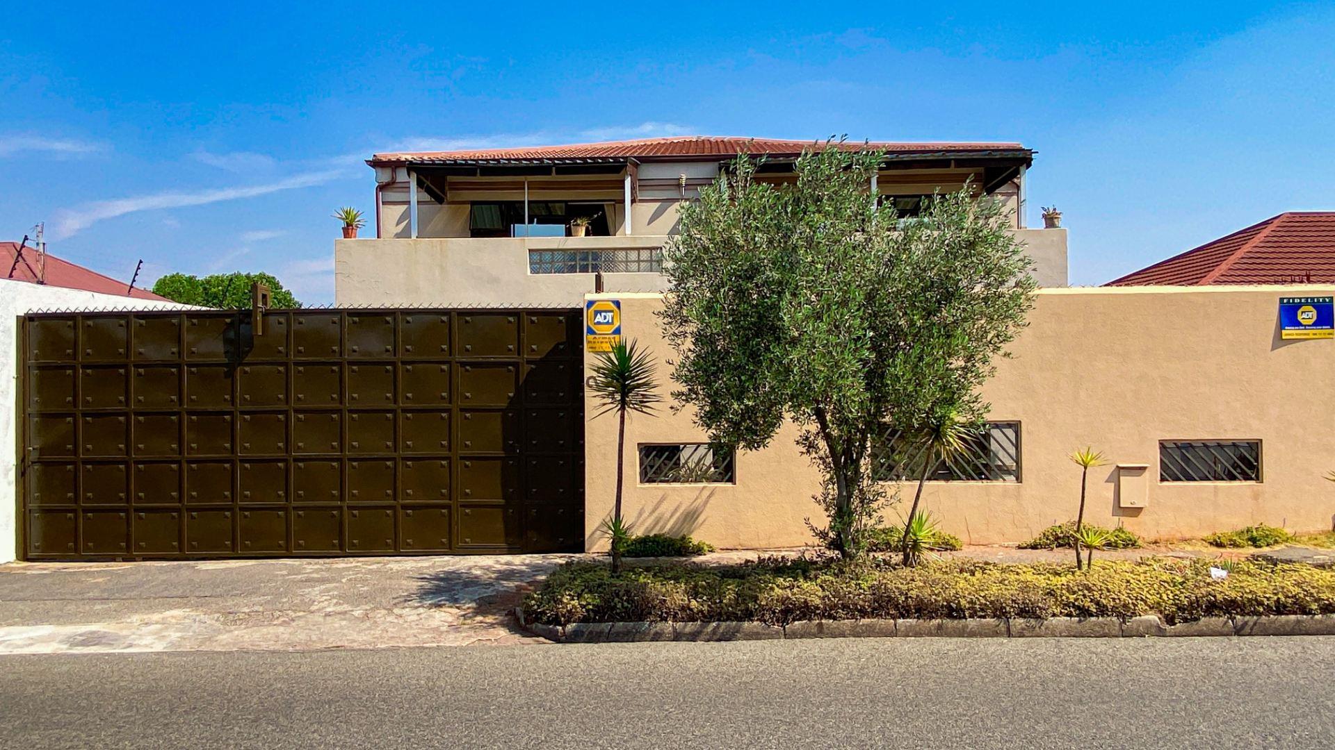 Mayfair West Property Property and houses for sale in Mayfair West