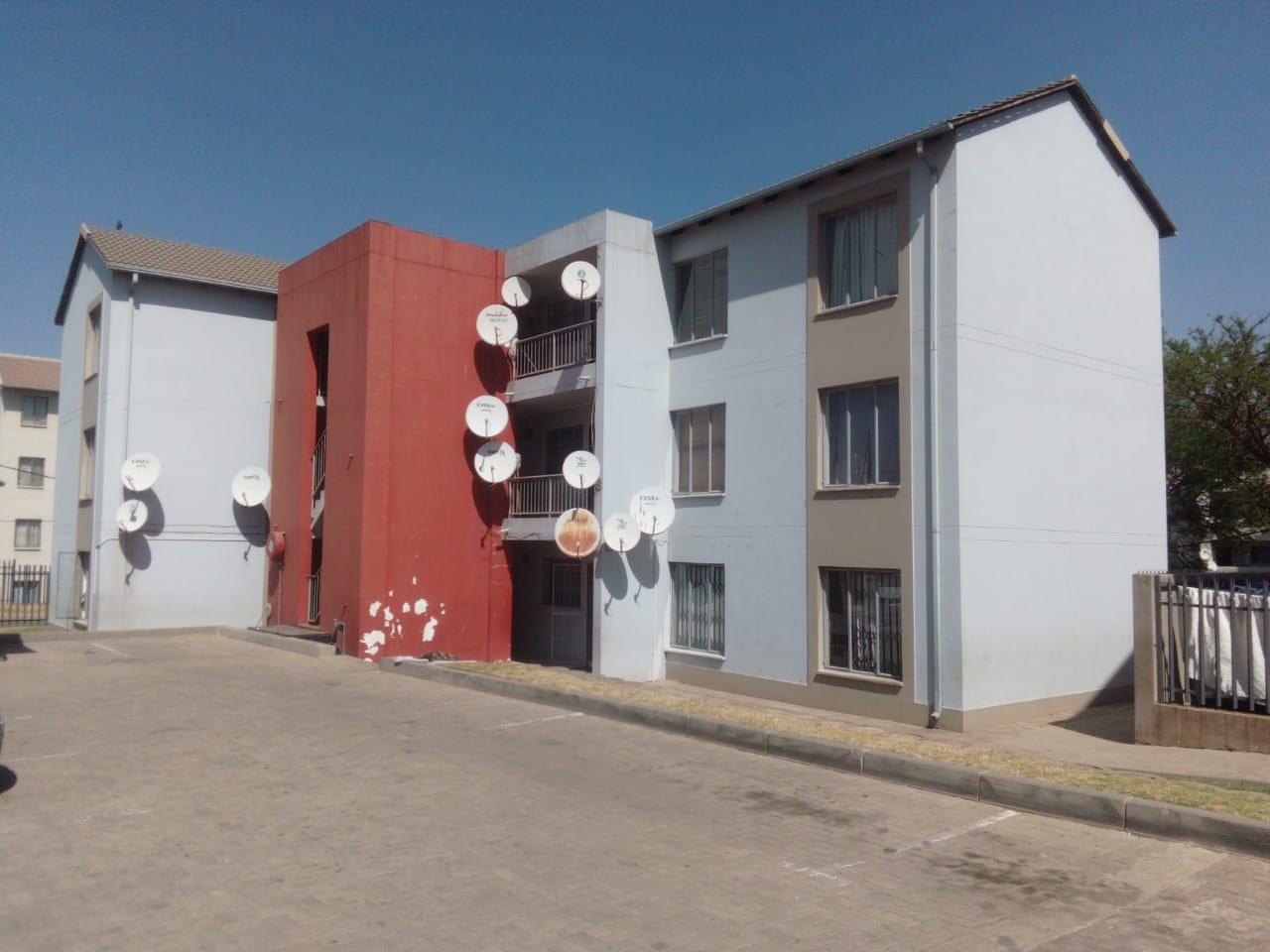 Fleurhof flats hot sale