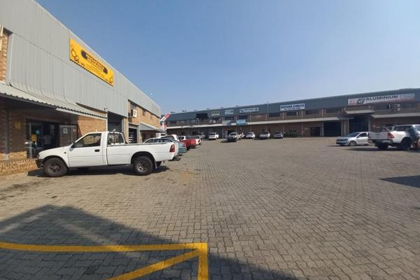 Industrial Units FOR SALE in Riverside Industrial Park, Nelspruit.

Looking for an Investor 4 units as a package.  1000m2 let-able area ...