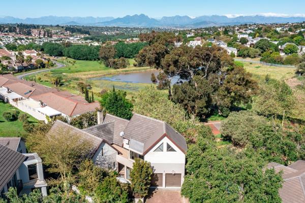 This beautifully renovated family home in Kanonberg Lifestyle Estate offers the perfect combination of comfort and luxury.
You will be ...