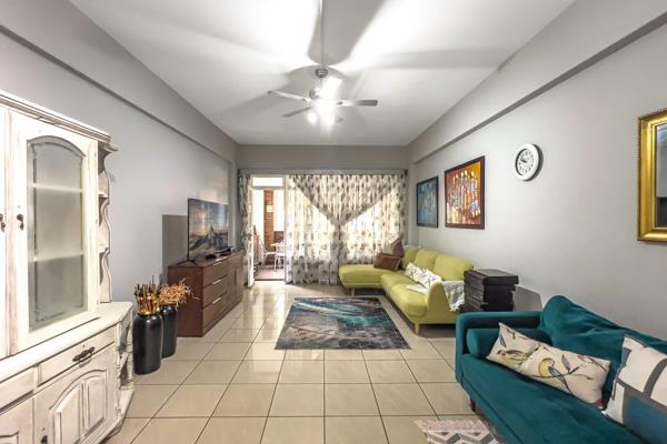 Exceptional First-floor apartment in Princess Place
This apartment boasts stylish ...