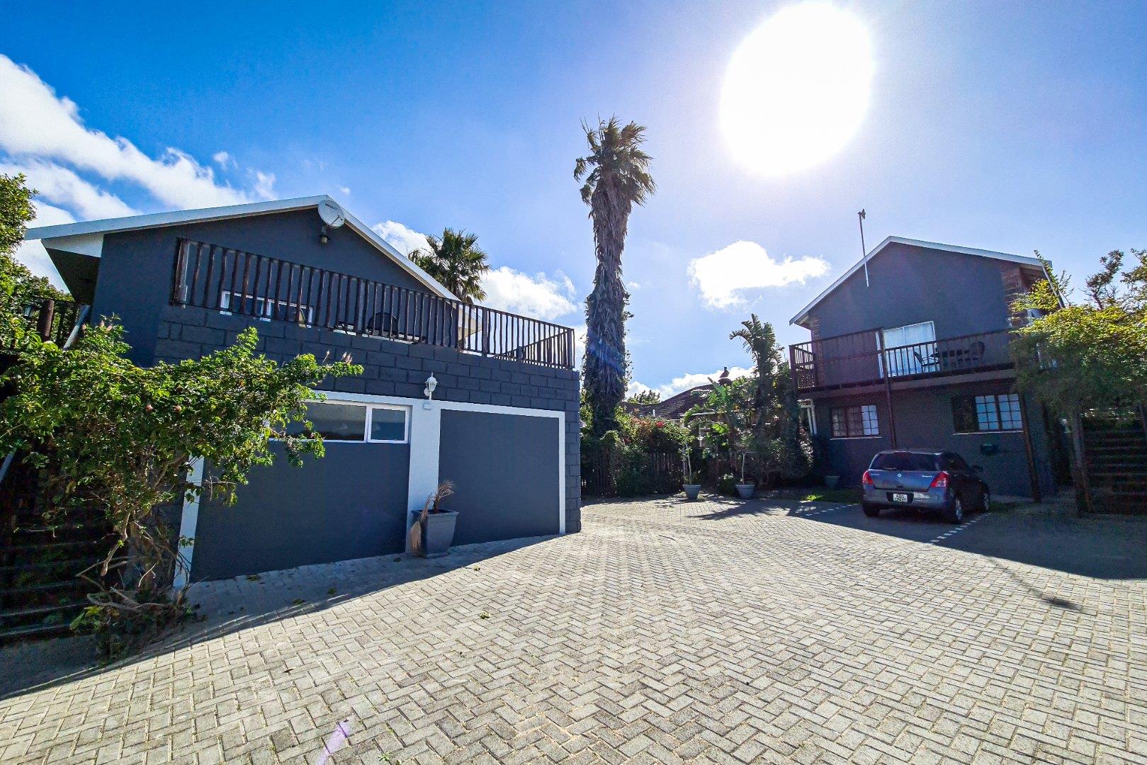 Beacon Bay Property Property and houses for sale in Beacon Bay