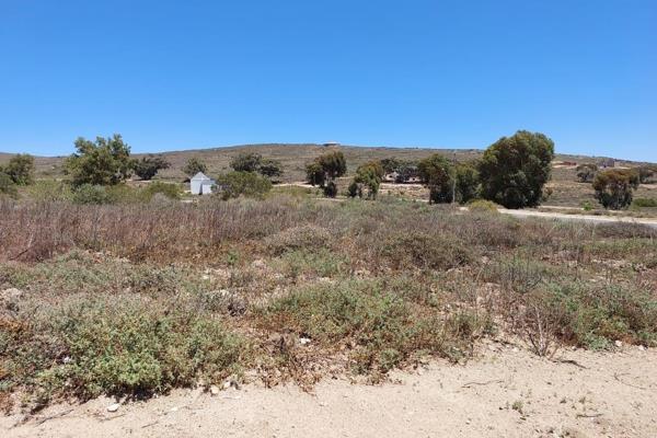 This 250-square-meter plot, located in St. Helena Bay, offers the perfect canvas for ...