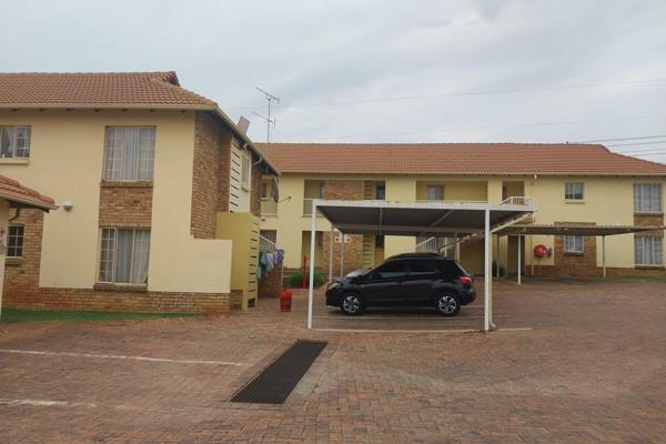 Sole mandate!

A bachelor flat for sale in a 24 hour security complex.

A very neat and well looked after ground floor apartment in a ...