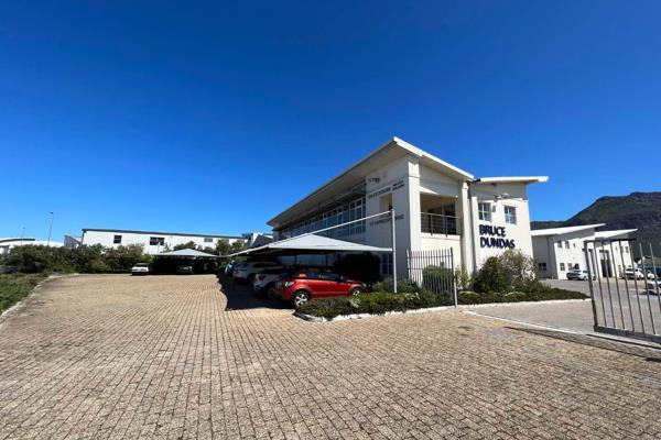 This prime property in Capricorn Business Park offers a mix of usages and the opportunity for further development.

Eleven beautiful ...