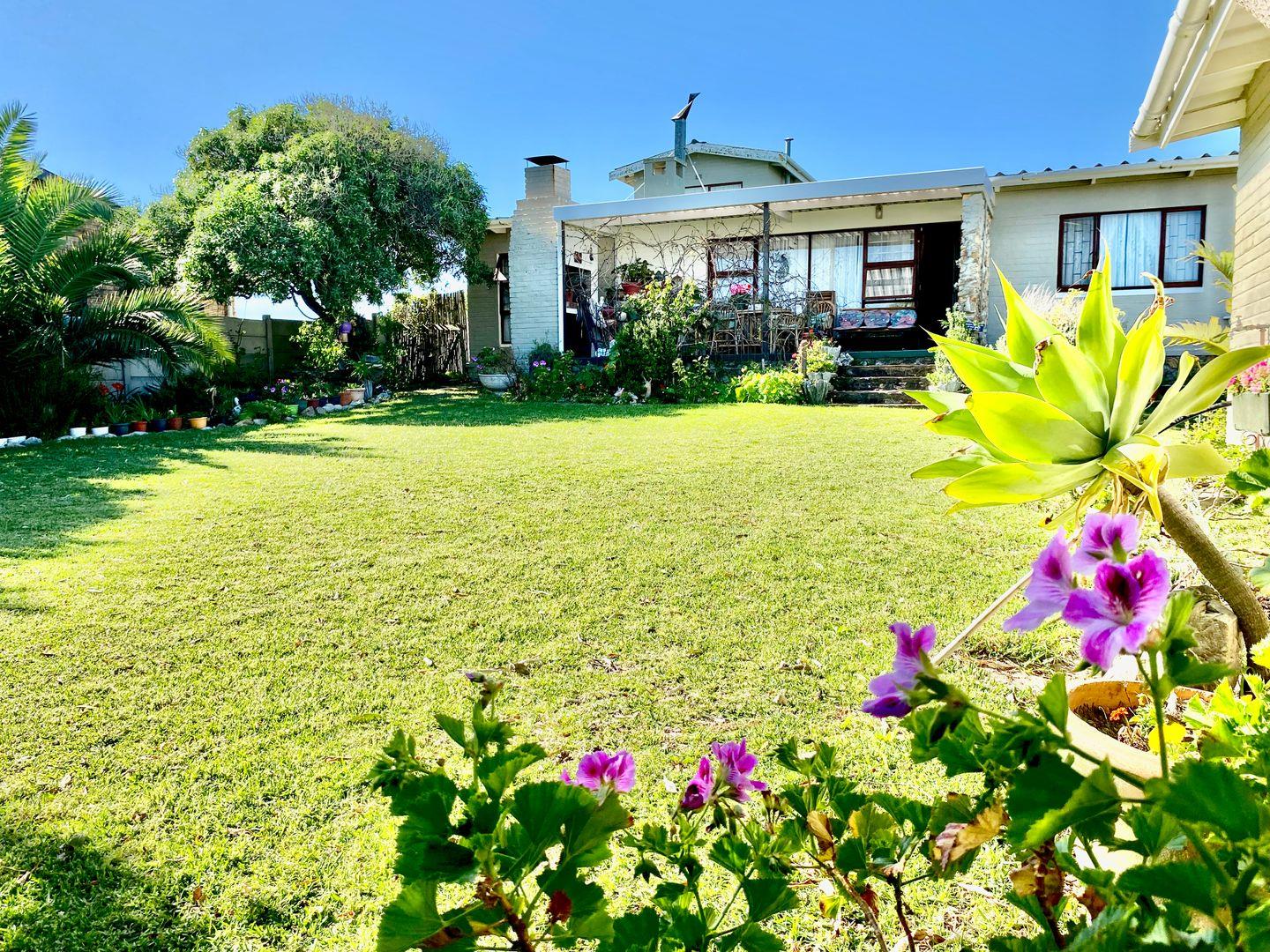 Pearly Beach Property Property and houses for sale in Pearly Beach