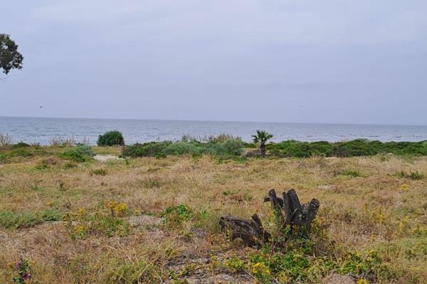 Vacant Land with Ample Opportunities

St Helena Bay is one of the World&#39;s prime ...