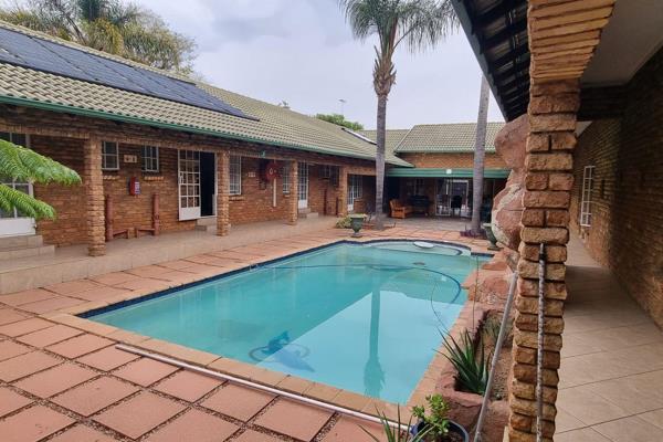 Situated in a quiet lane and with easy access to Menlyn Main, this property is currently running as a communal residence for young ...