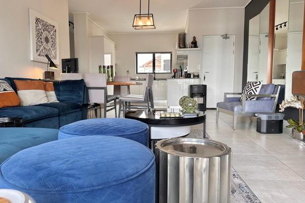 A beautifully Furnished Penthouse

This Penthouse offers 2 spacious bedrooms, 2 ...