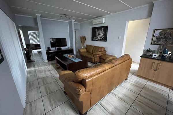 Modern &amp; neat house to rent in Riverspray Lifestyle Estate
This modern house offers the following features:

3 bedrooms with ...