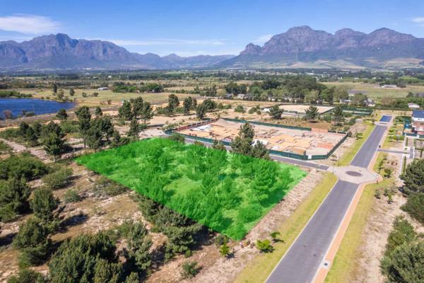 Located in the Paarl-Franschhoek Valley and surrounded by the breathtaking natural ...