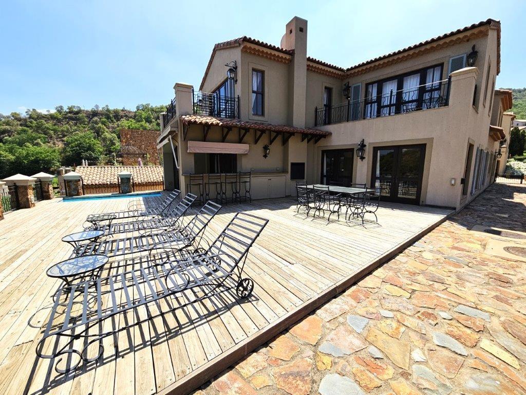 5 Bedroom House for sale in Estate D' Afrique P24113500039