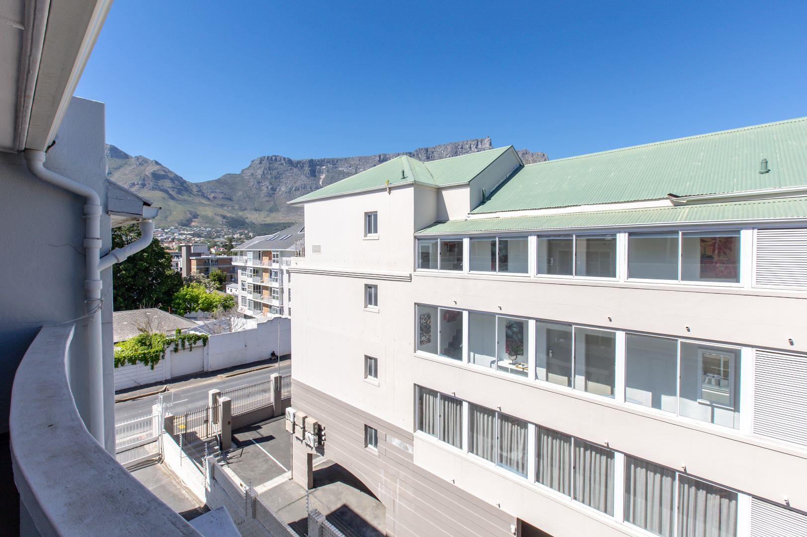Tamboerskloof Property Apartments / flats for sale in Tamboerskloof