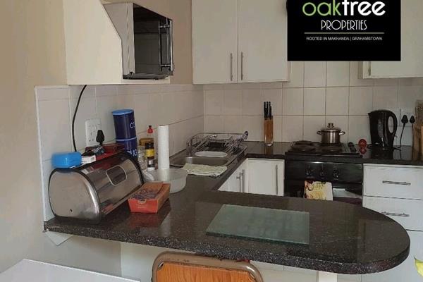 Accredited Accommodation
  
2 bedrooms with 1 shared bathroom

Fitted cupboards in each room and a small desk.

Kitchen with ...