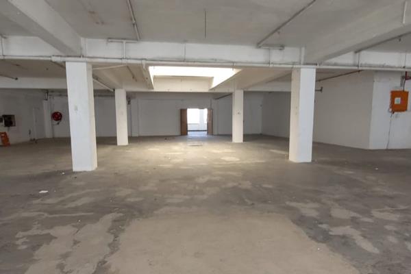 Two different size spaces available in popular Gale Street, Congella

 1. Approximately 300m2 semi open plan with separate interleading ...