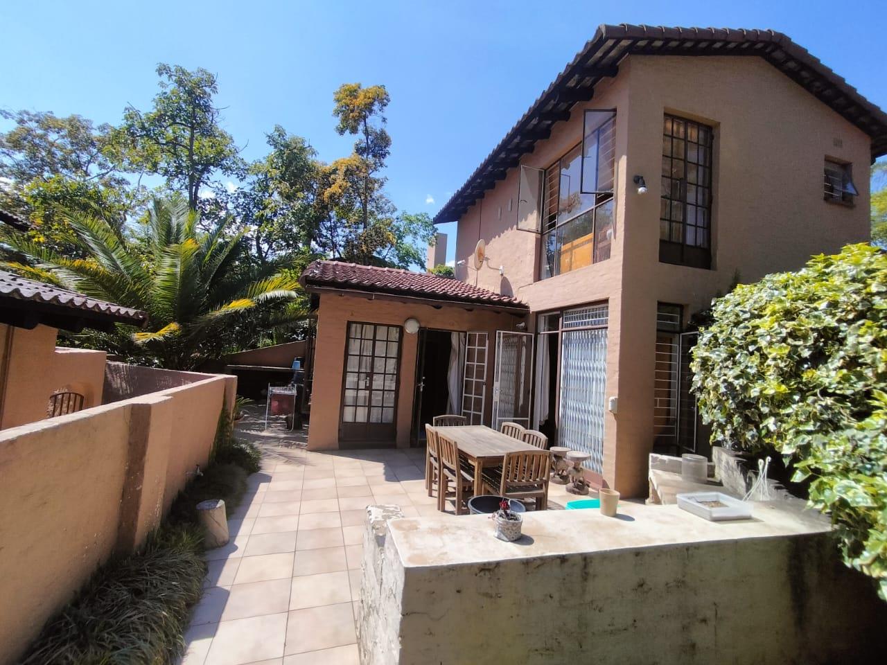 3 Bedroom Townhouse for sale in Sandown 127 Willowbrook Place P24