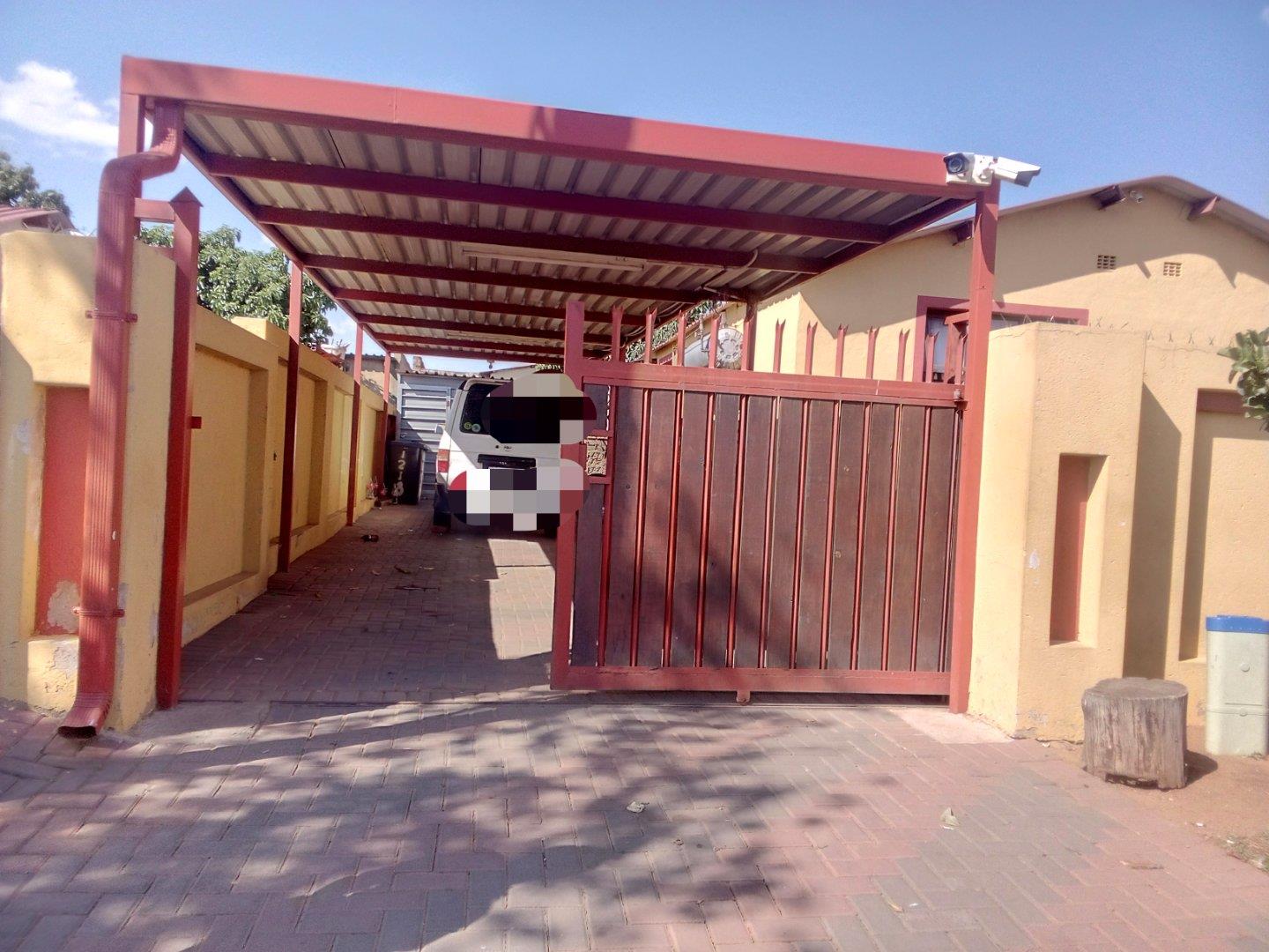 2-bedroom-house-for-sale-in-soshanguve-h-4780-maluleka-street