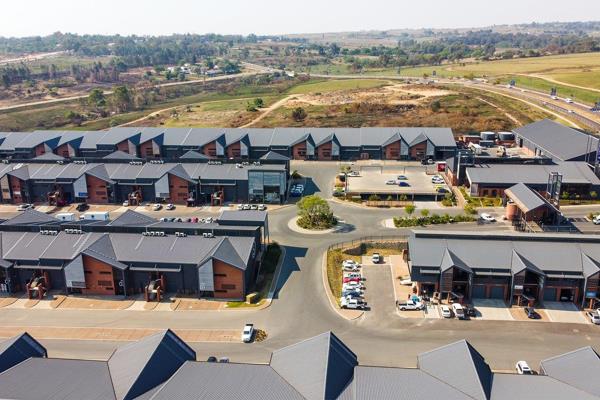 Premium offices, showrooms and warehousing to let at Riversands Outlet Park

•	Located ...