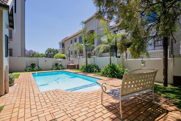 Modern yet Elegant Apartment in Edenburg  Sandton.

Come view this modern apartment that has ample space both for entertaining and for ...