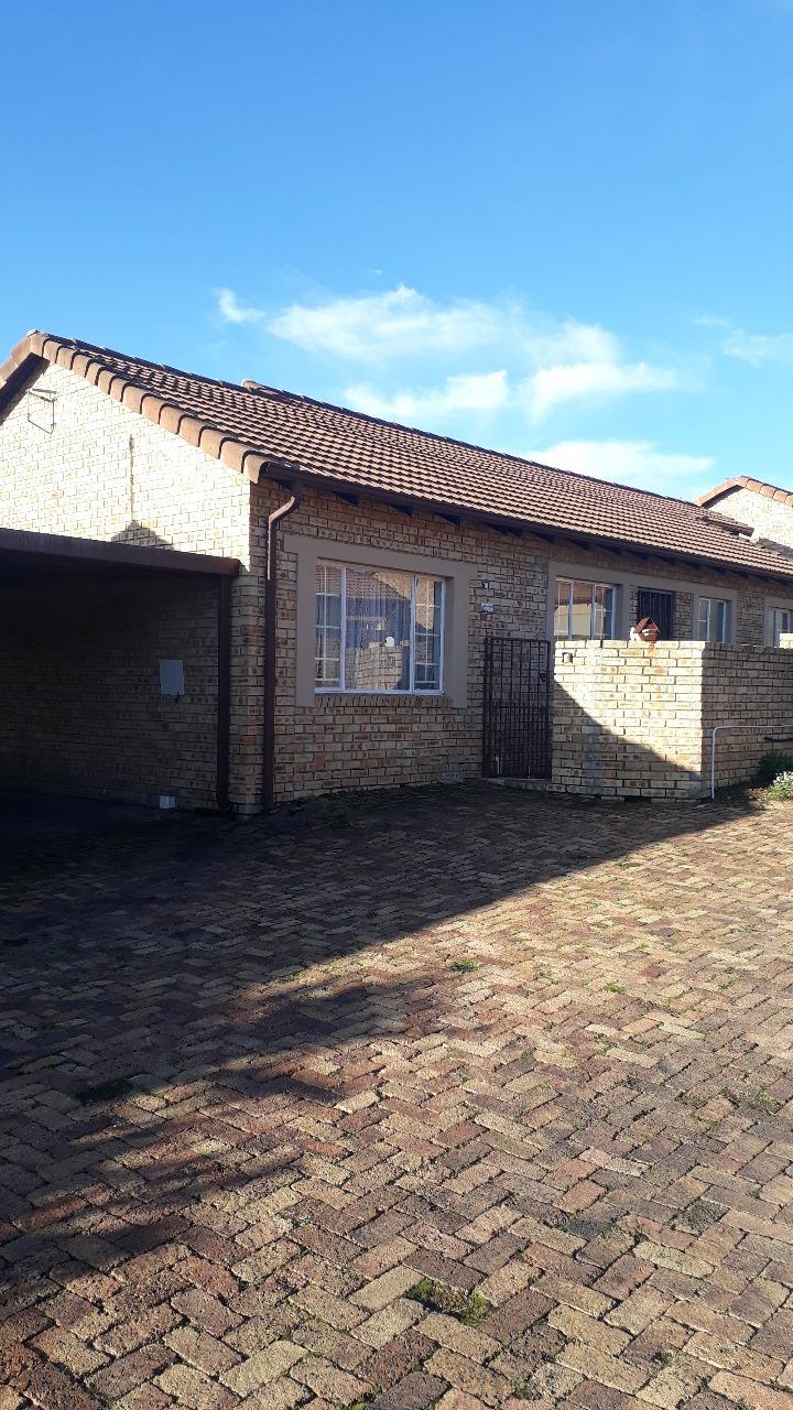 Sasolburg Ext 11 Property : Property and houses for sale in Sasolburg ...