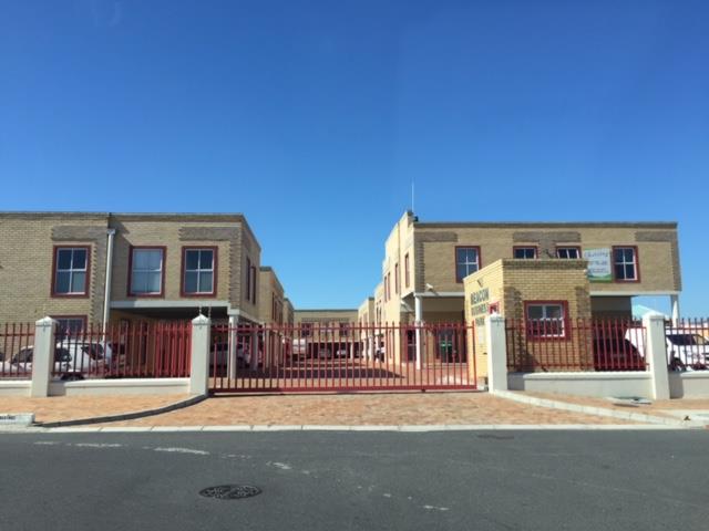 Commercial property to rent in Milnerton Central - 8 Marinus