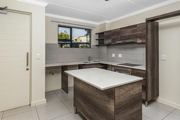 Located in a secure estate with its own game reserve! Discover the perfect blend of ...