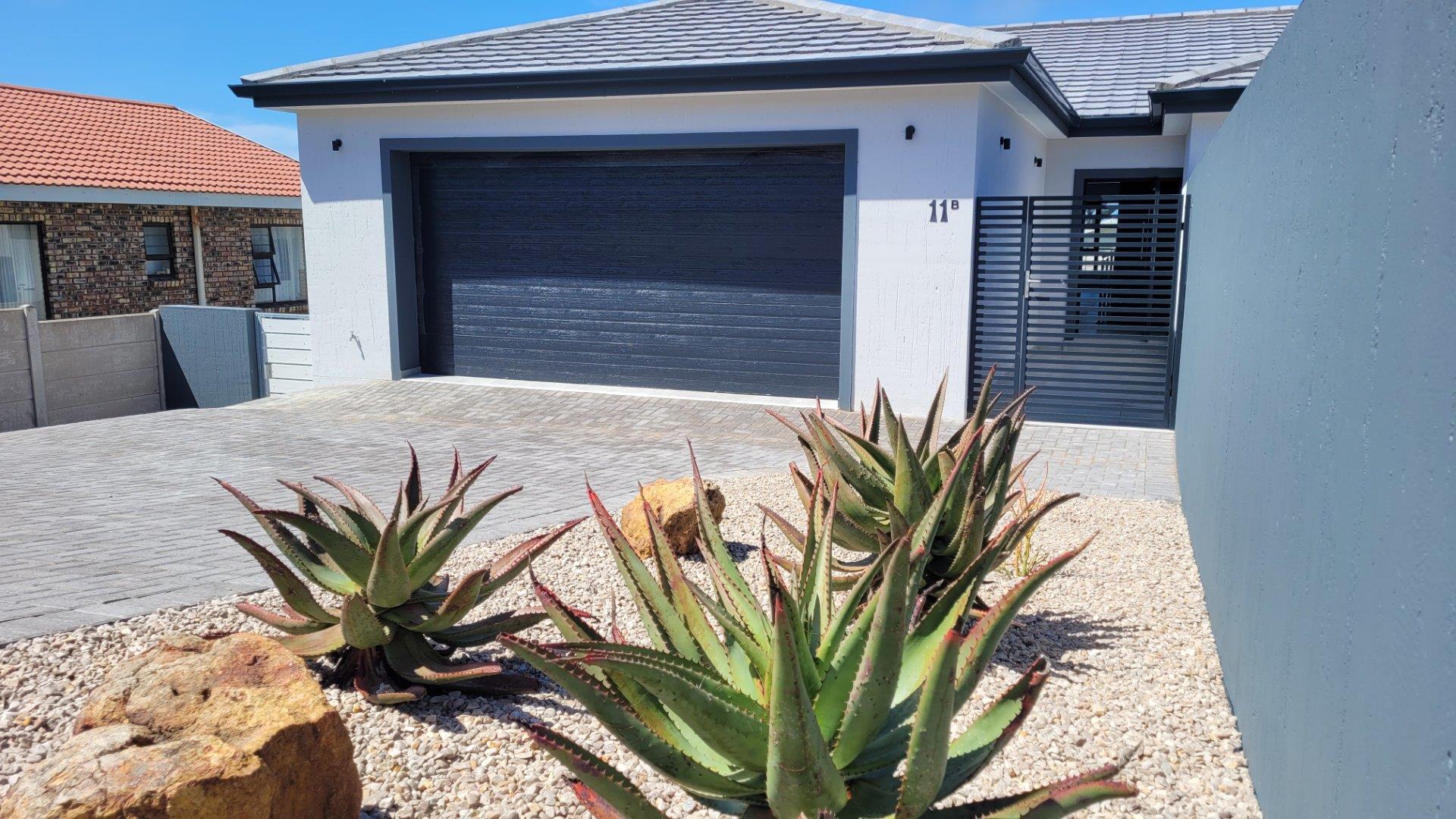 3 Bedroom House for sale in Dana Bay 11 E. Modesta Street Unit B