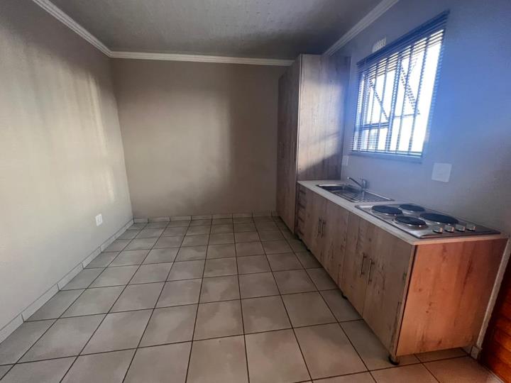 1 Bedroom Apartment / flat to rent in Daveyton - P24-117176332