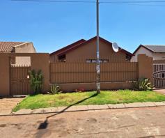 House for sale in Dobsonville Gardens