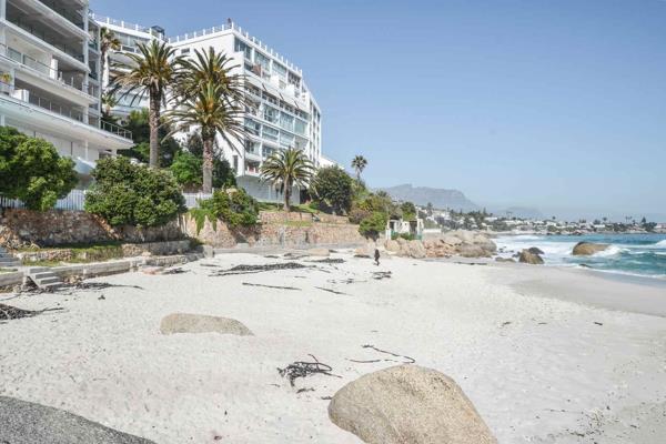 This beautiful apartment is situated on Clifton Beach in the sought after La Corniche. Open plan living space is sunny with panoramic ...