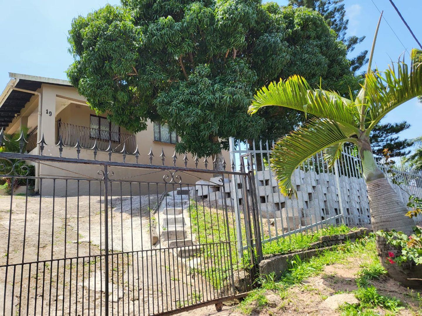 2 Bedroom House to rent in Umhlatuzana P24113540234