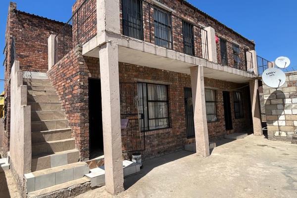 This property offers:

Fourteen rented units
Four lavatories
Generating a monthly income of R19 600

For more info contact ...