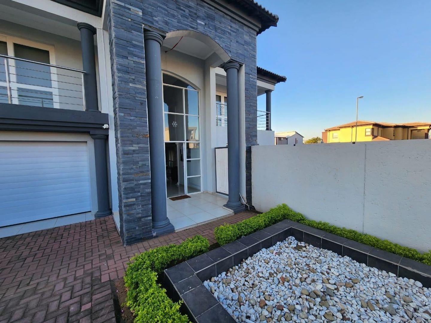 Zambezi Country Estate Property Property and houses for sale in